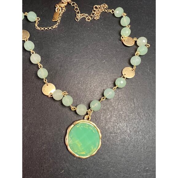 Vivi Love Green Glass Beaded Pendant Necklace Gold Tone 20in - Picture 11 of 14